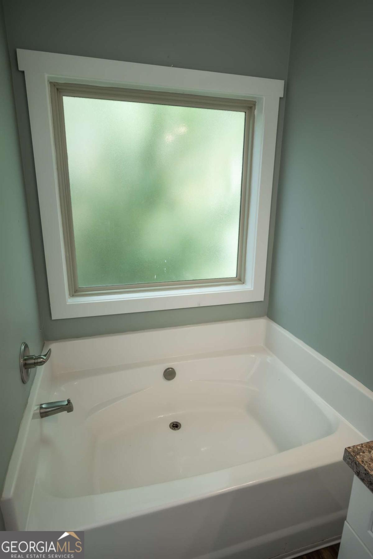 340 Park West Boulevard Property Photo 18