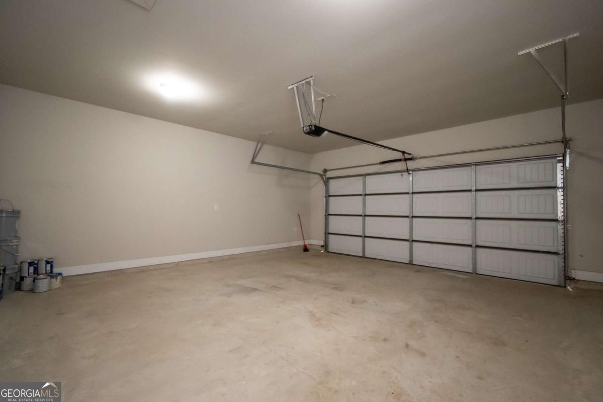 340 Park West Boulevard Property Photo 31