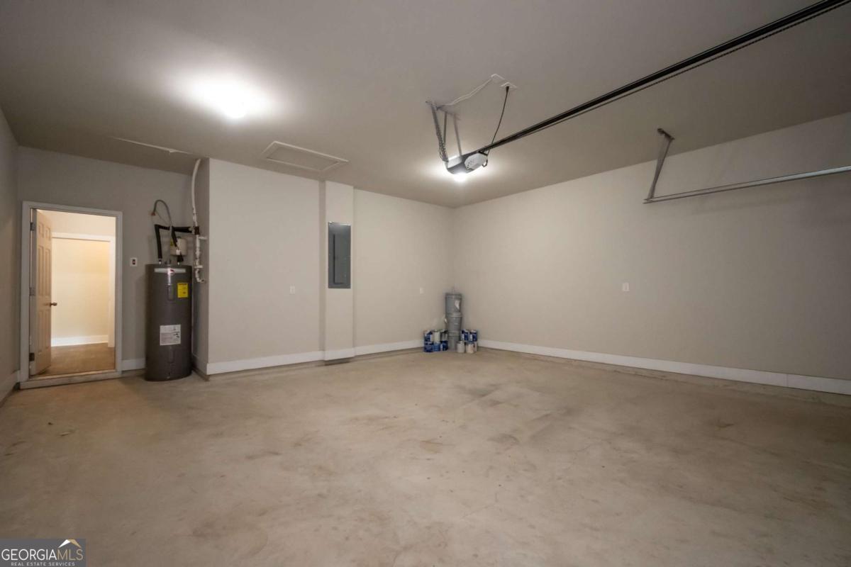 340 Park West Boulevard Property Photo 32
