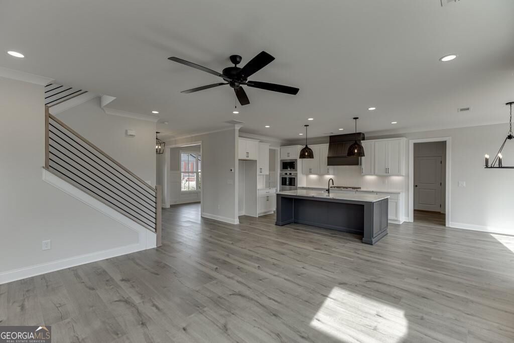 175 Swimming Pool Road Property Photo 13