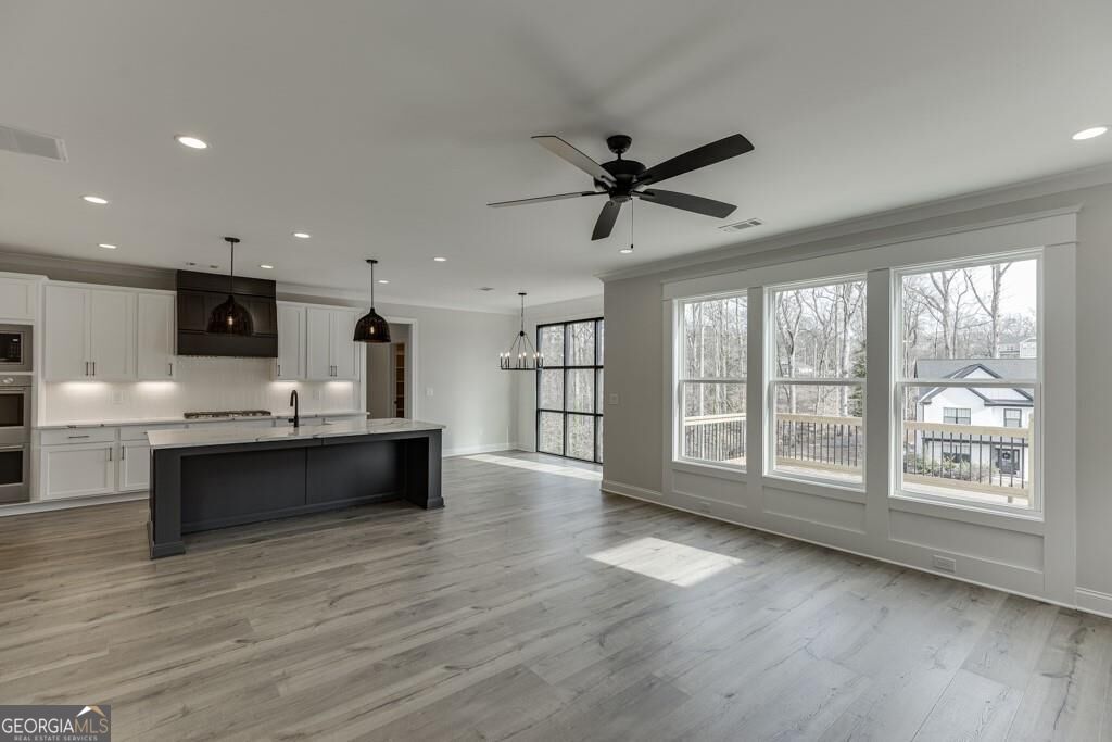 175 Swimming Pool Road Property Photo 14