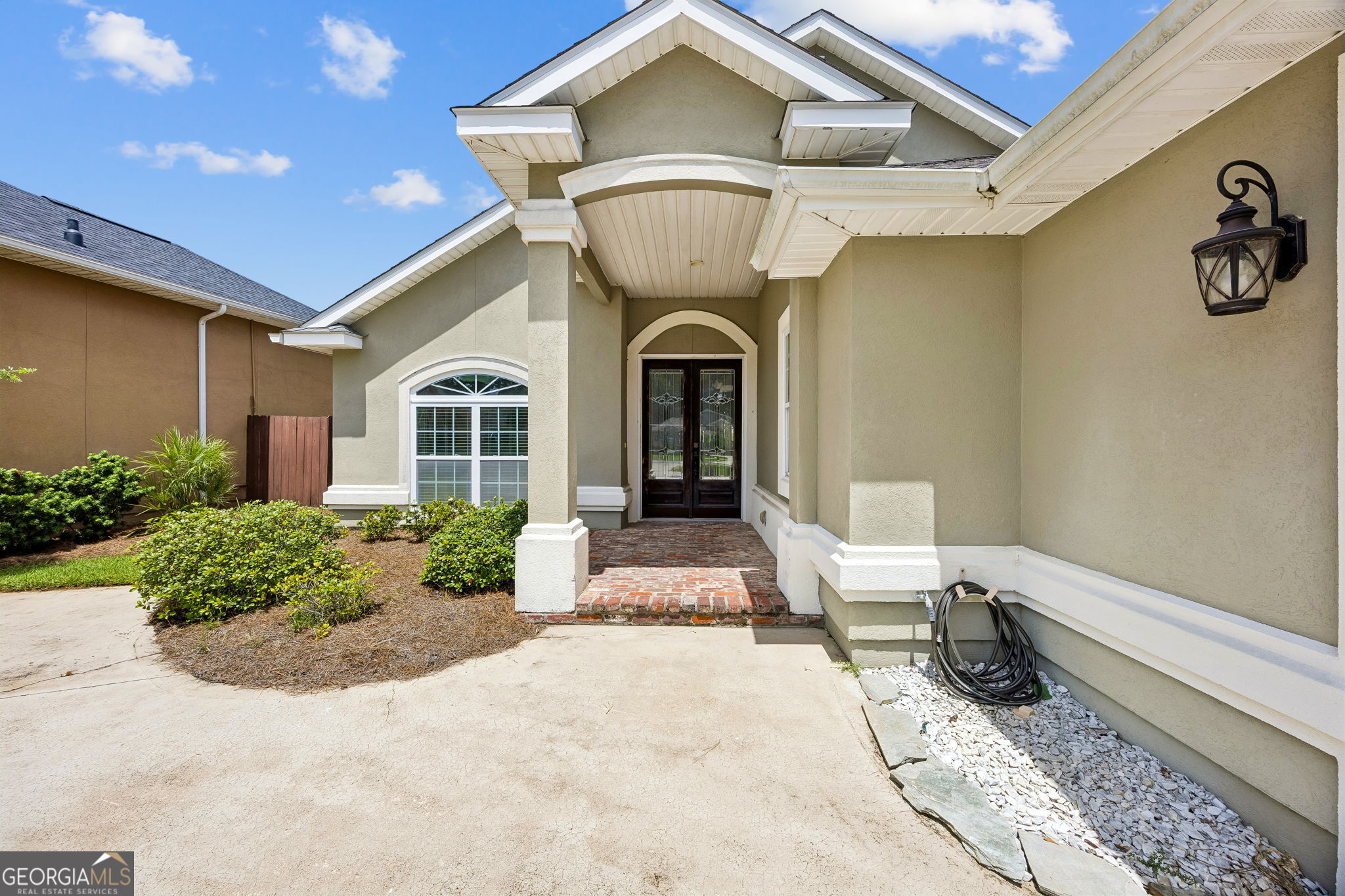 1610 Sandpiper Court Property Photo 5