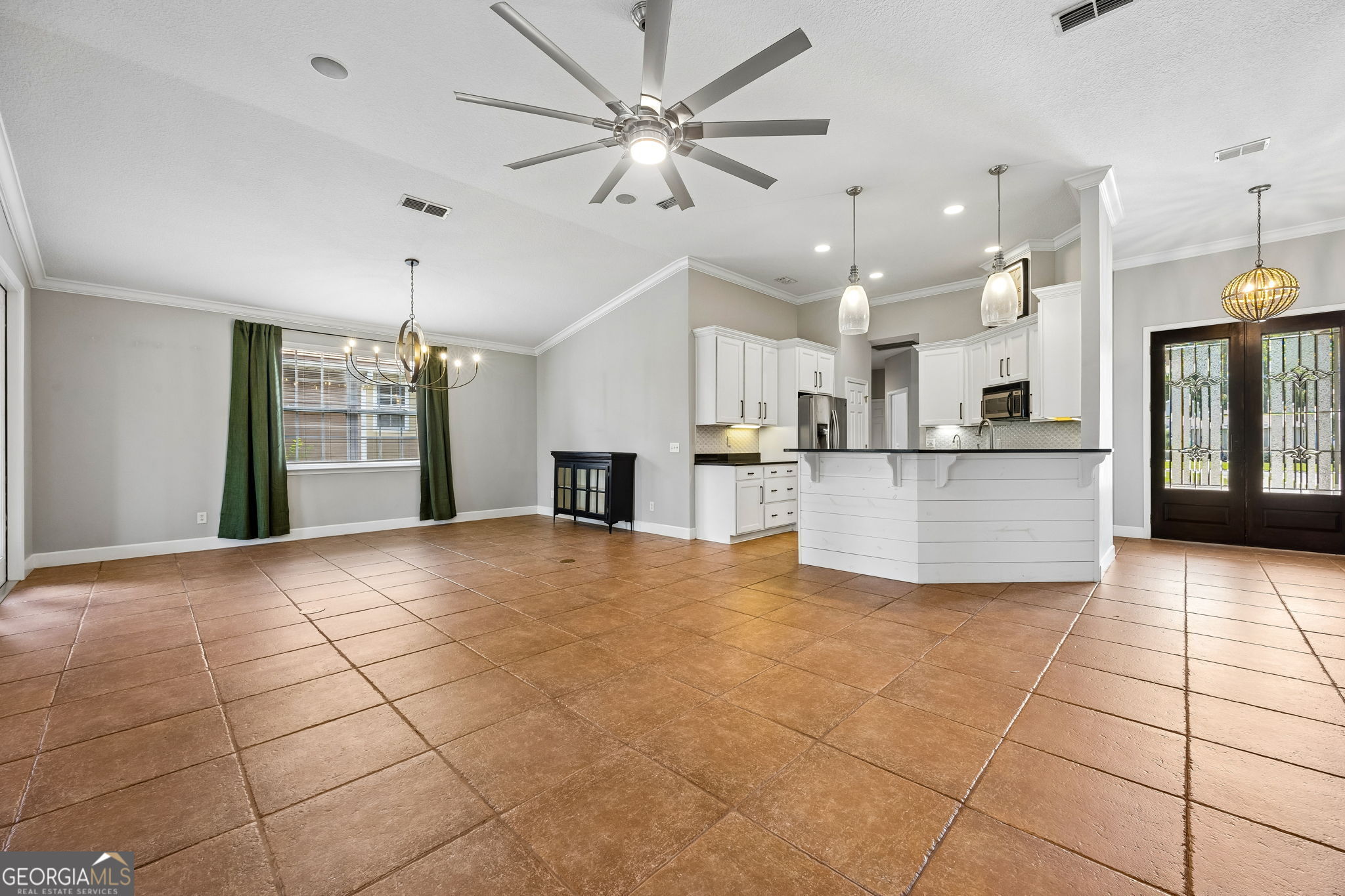 1610 Sandpiper Court Property Photo 13