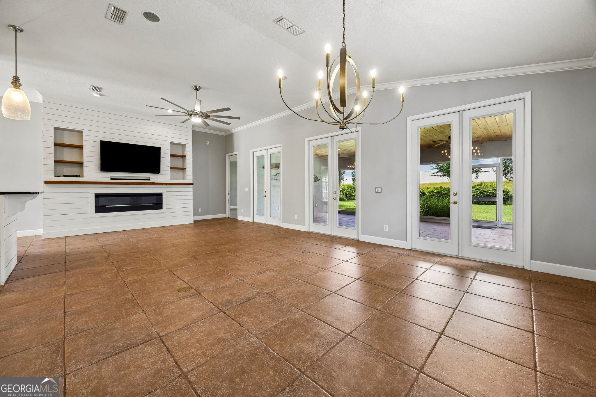 1610 Sandpiper Court Property Photo 15