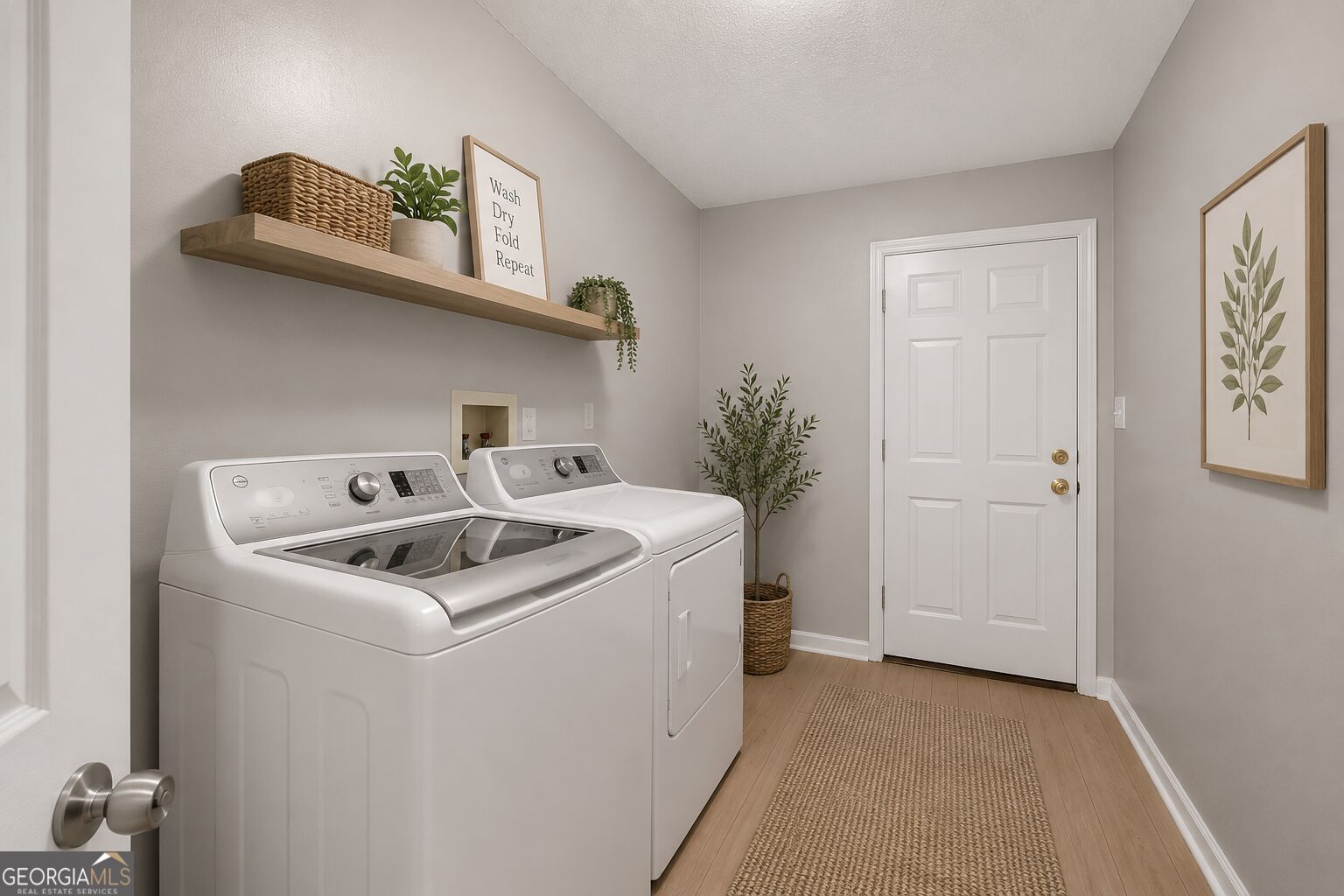 4363 Post Road Property Photo 24