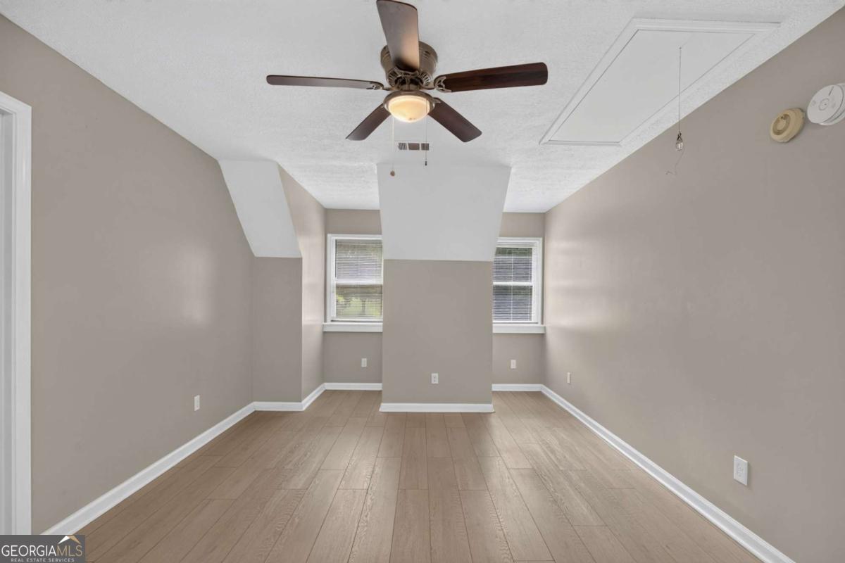 4363 Post Road Property Photo 31