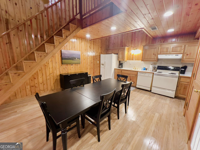 893 Hooper Road Property Photo 17