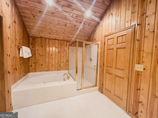 893 Hooper Road Property Photo 20