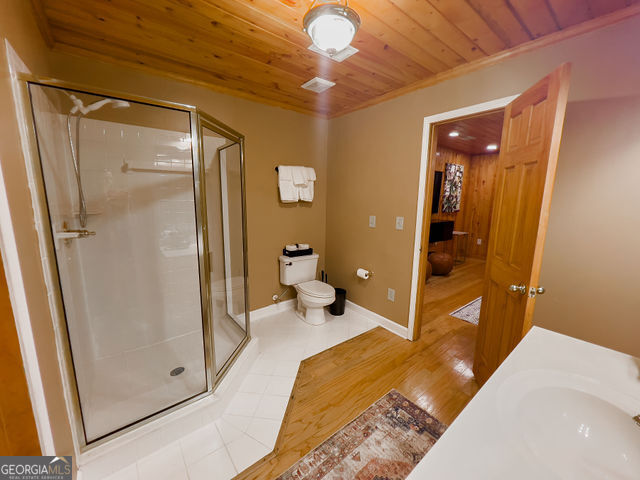 893 Hooper Road Property Photo 40