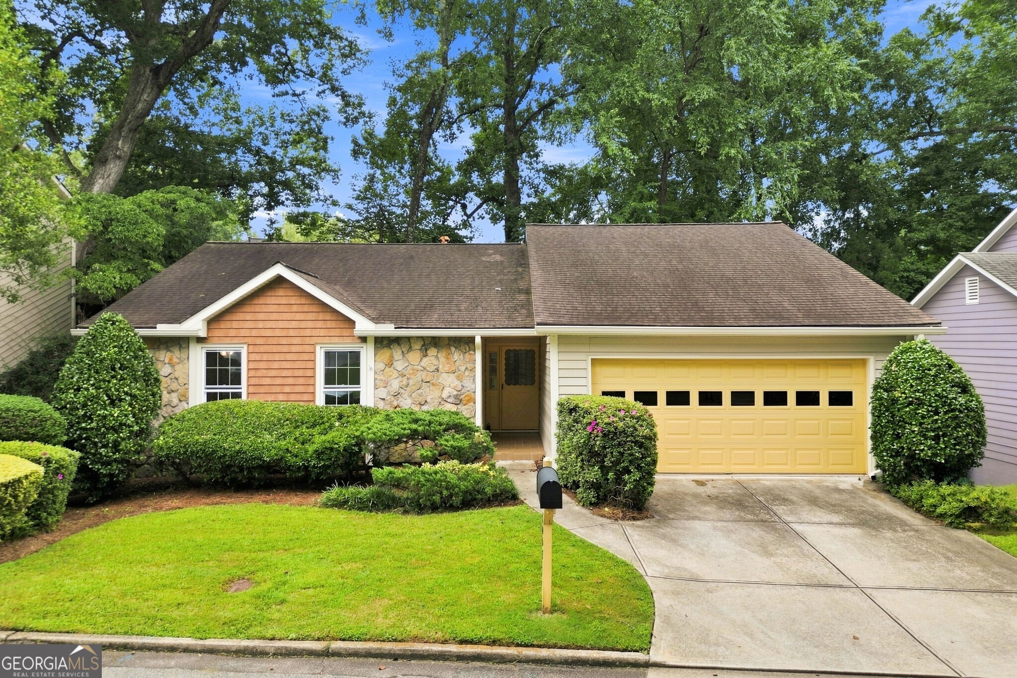 1057 Capital Club Circle Ne Property Photo 1