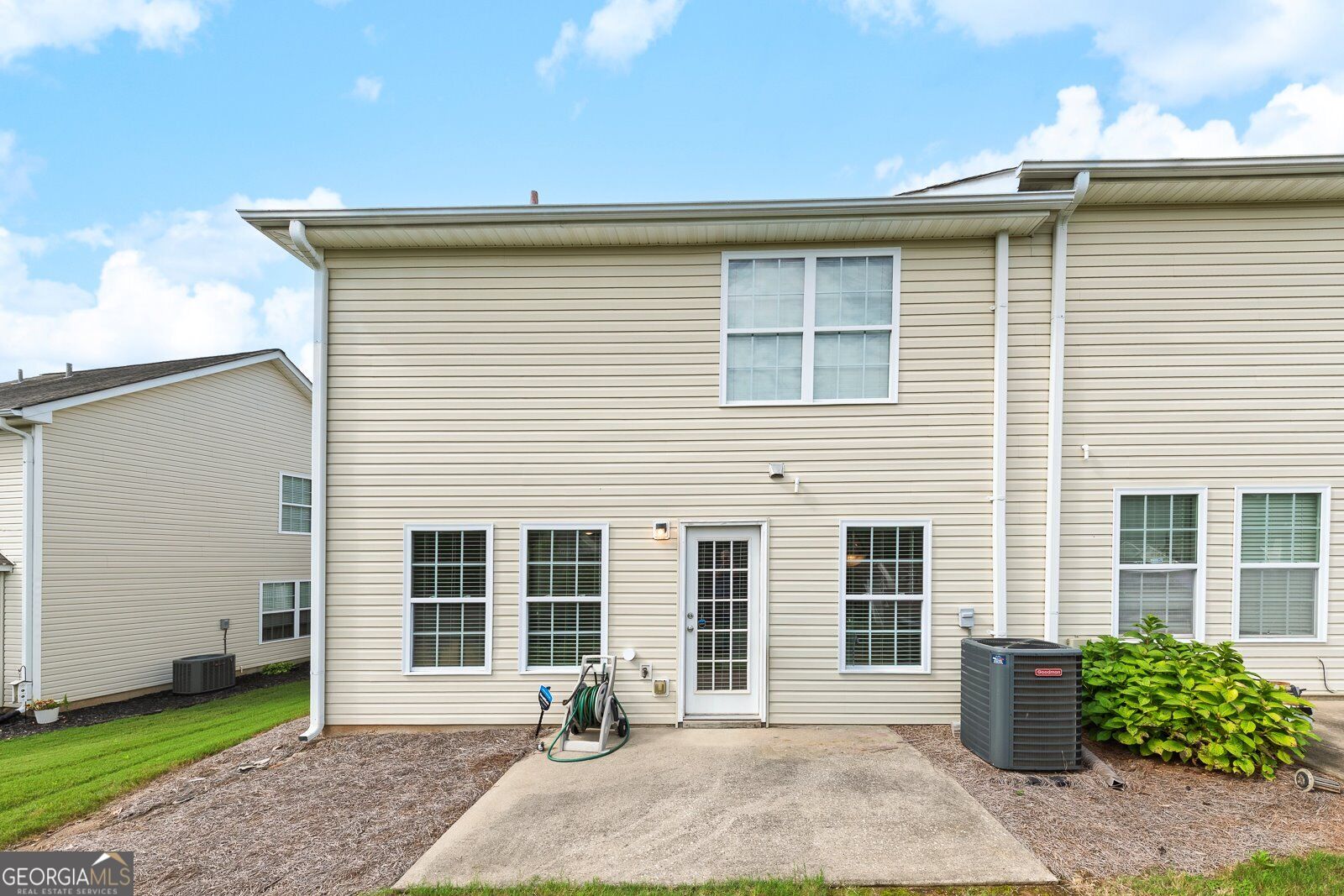233 Fox Creek Boulevard Property Photo 26
