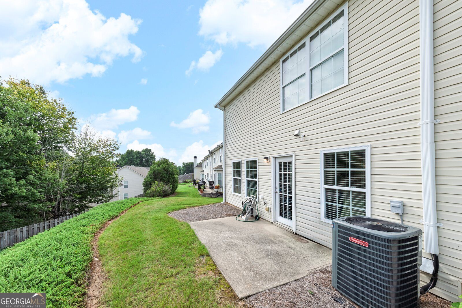 233 Fox Creek Boulevard Property Photo 27