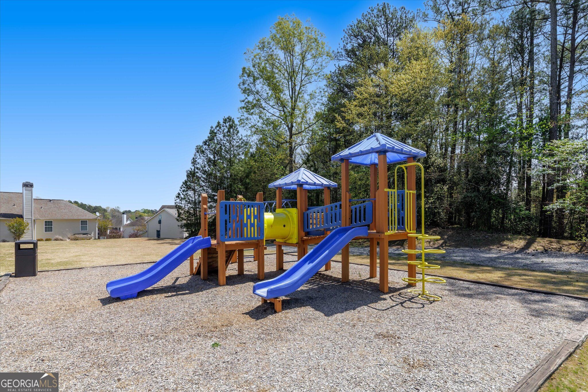 233 Fox Creek Boulevard Property Photo 30