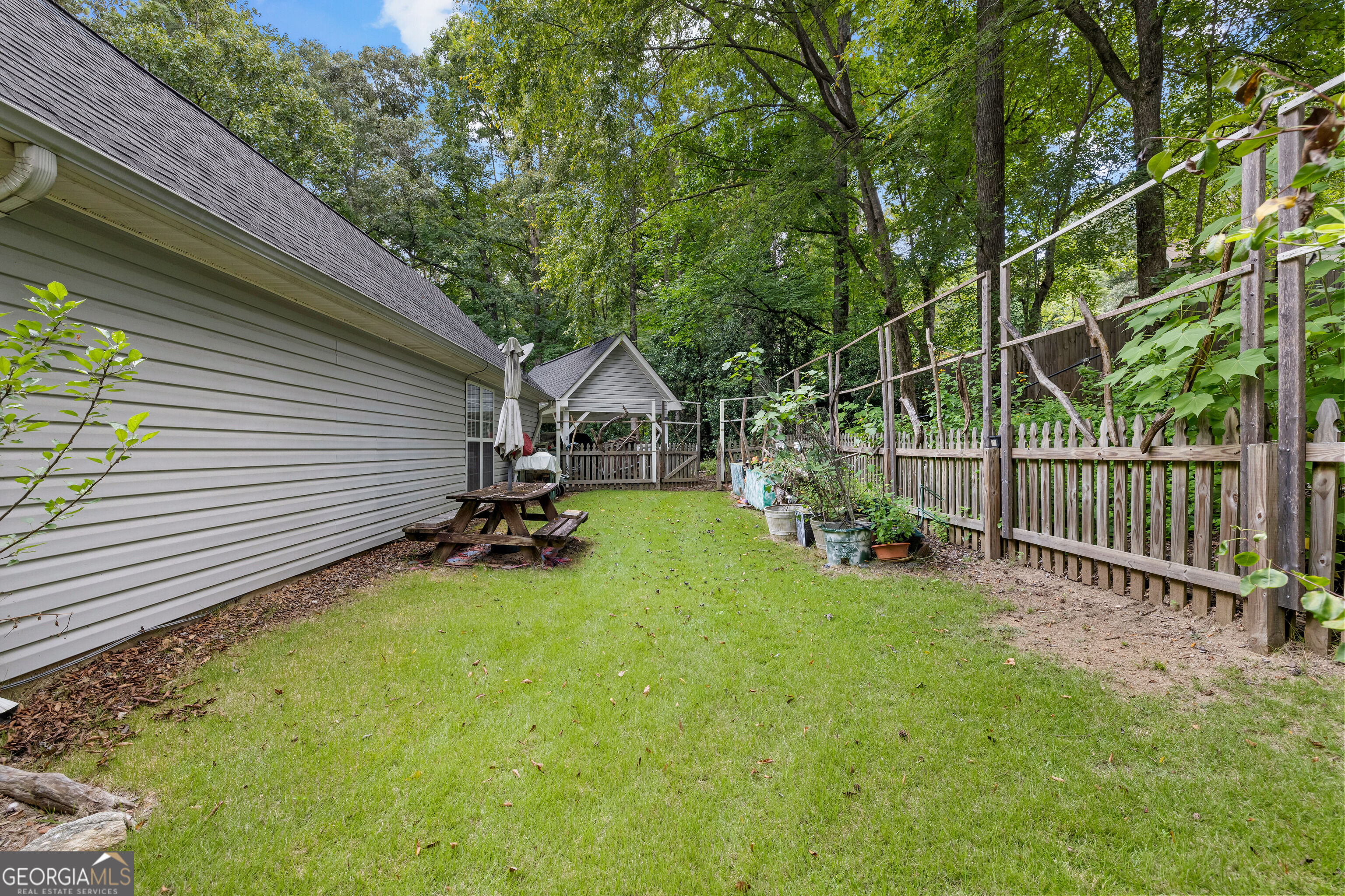 39 Village Pointe Drive Property Photo 37
