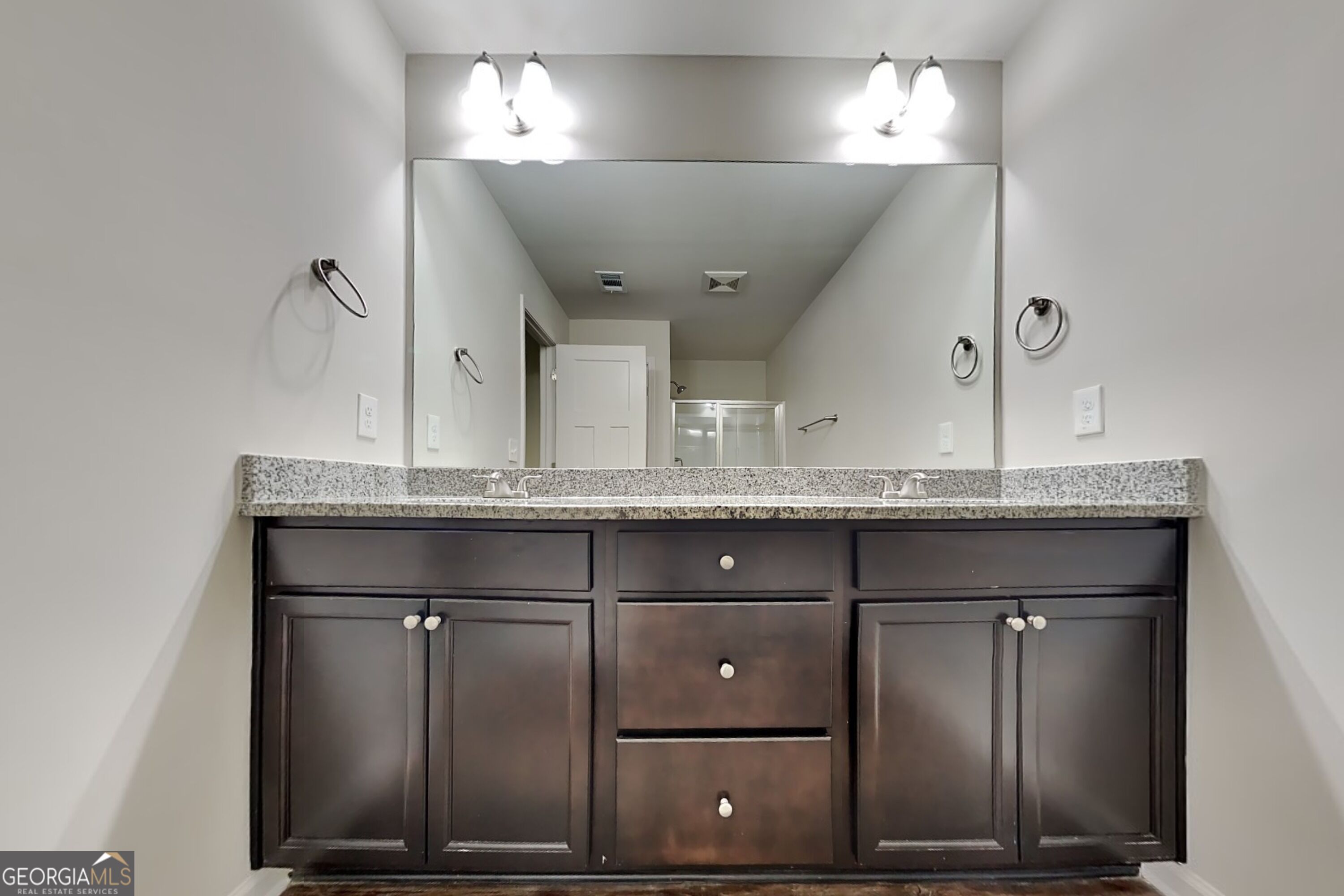 6114 Avery Street Sw Property Photo 7