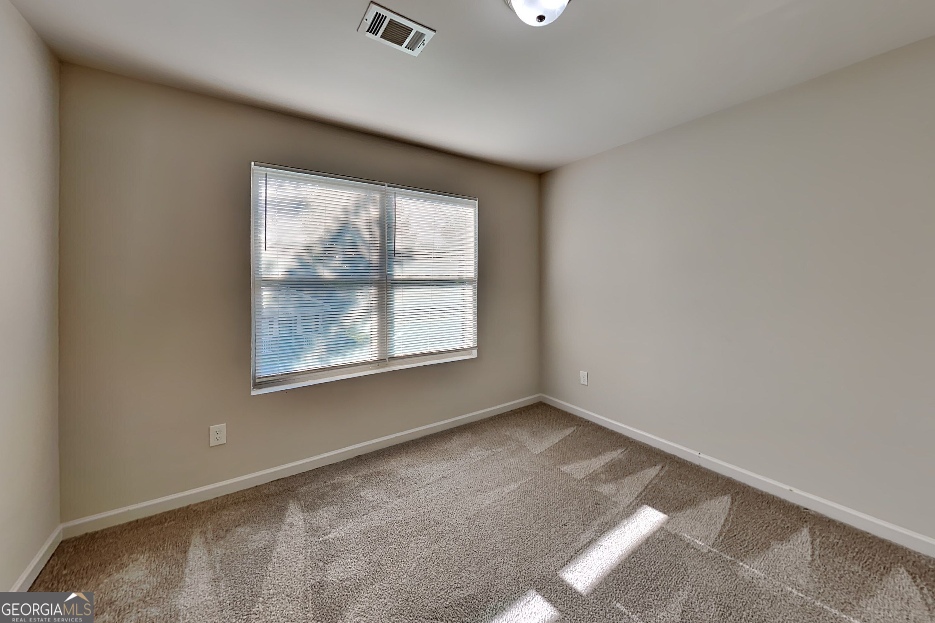 6114 Avery Street Sw Property Photo 11