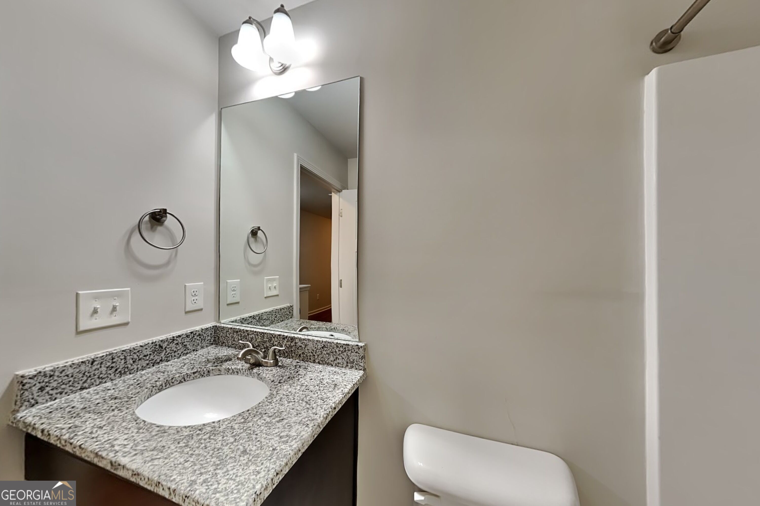 6114 Avery Street Sw Property Photo 13