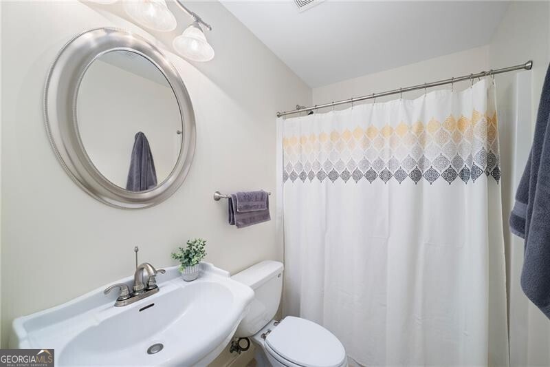 710 Lake Medlock Drive Property Photo 49