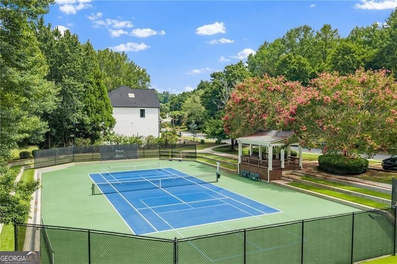 710 Lake Medlock Drive Property Photo 60