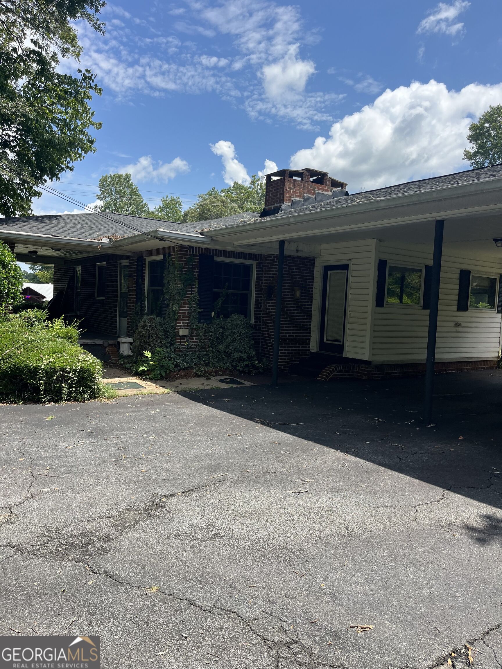 506 Grant Street Property Photo 2
