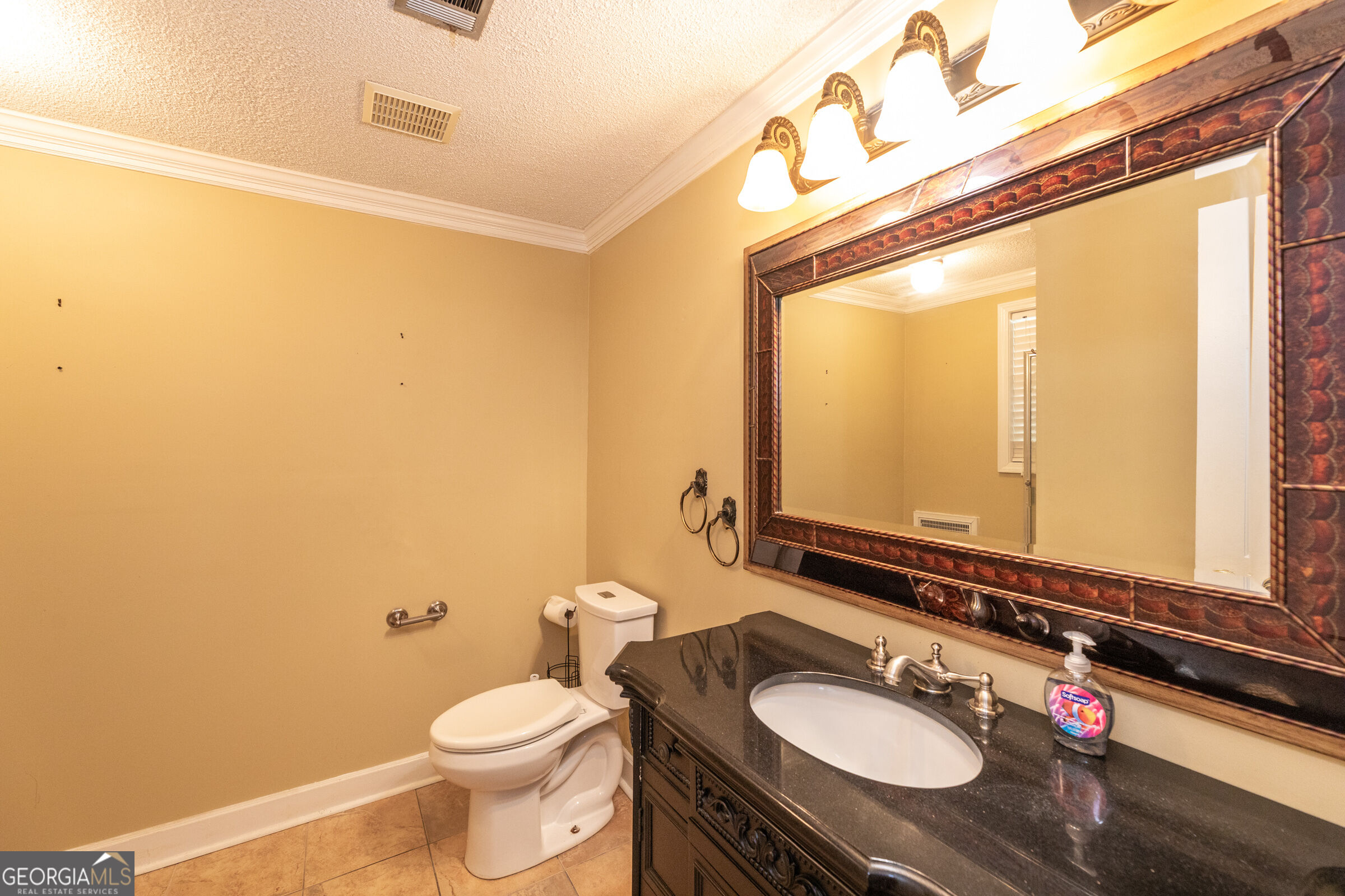 107 Community Drive Property Photo 21