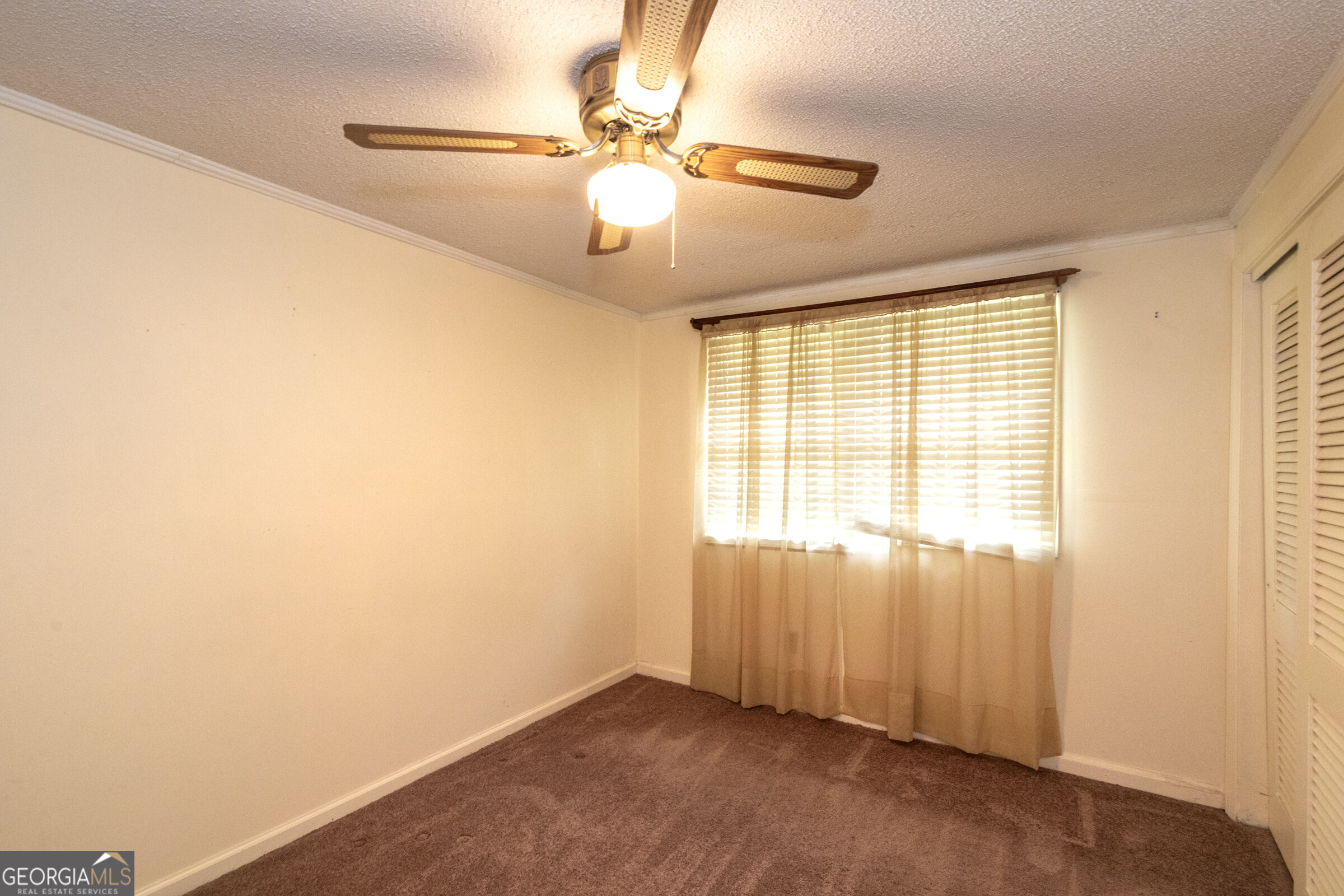107 Community Drive Property Photo 32