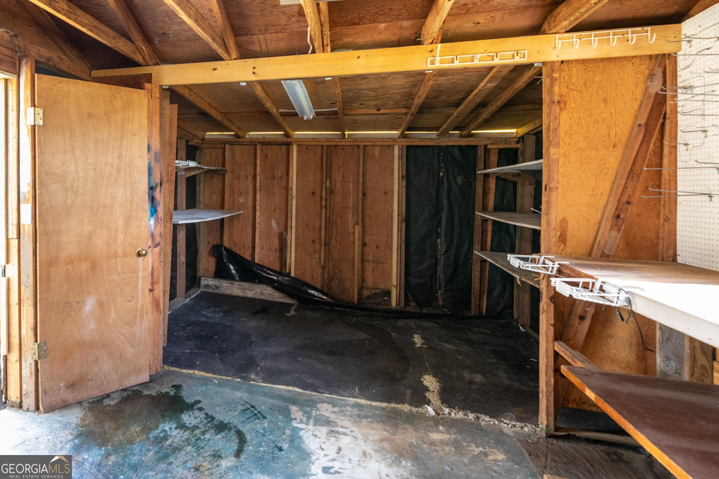 107 Community Drive Property Photo 43