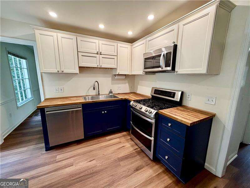 926 W Mill Trace Nw Property Photo 18