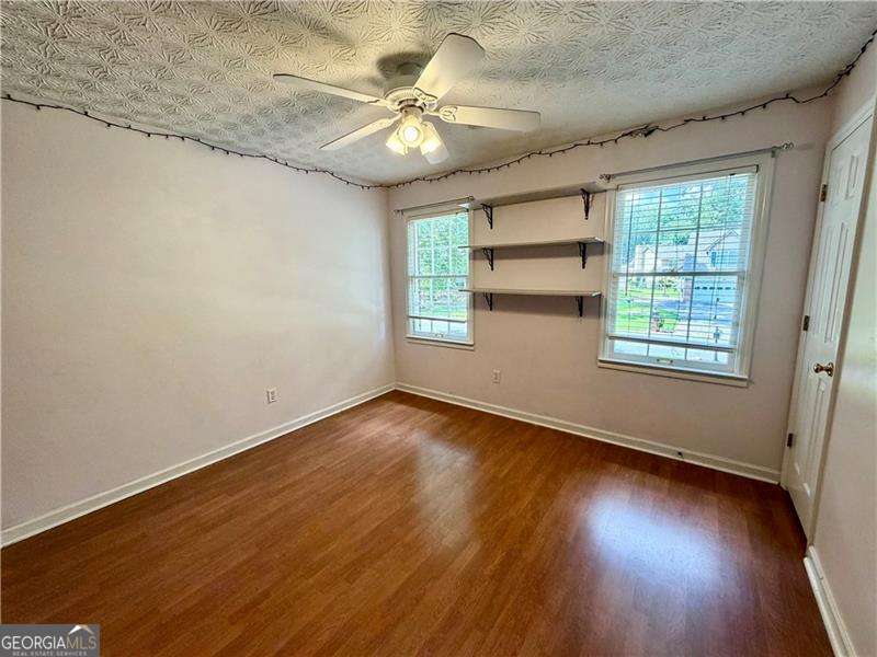 926 W Mill Trace Nw Property Photo 29