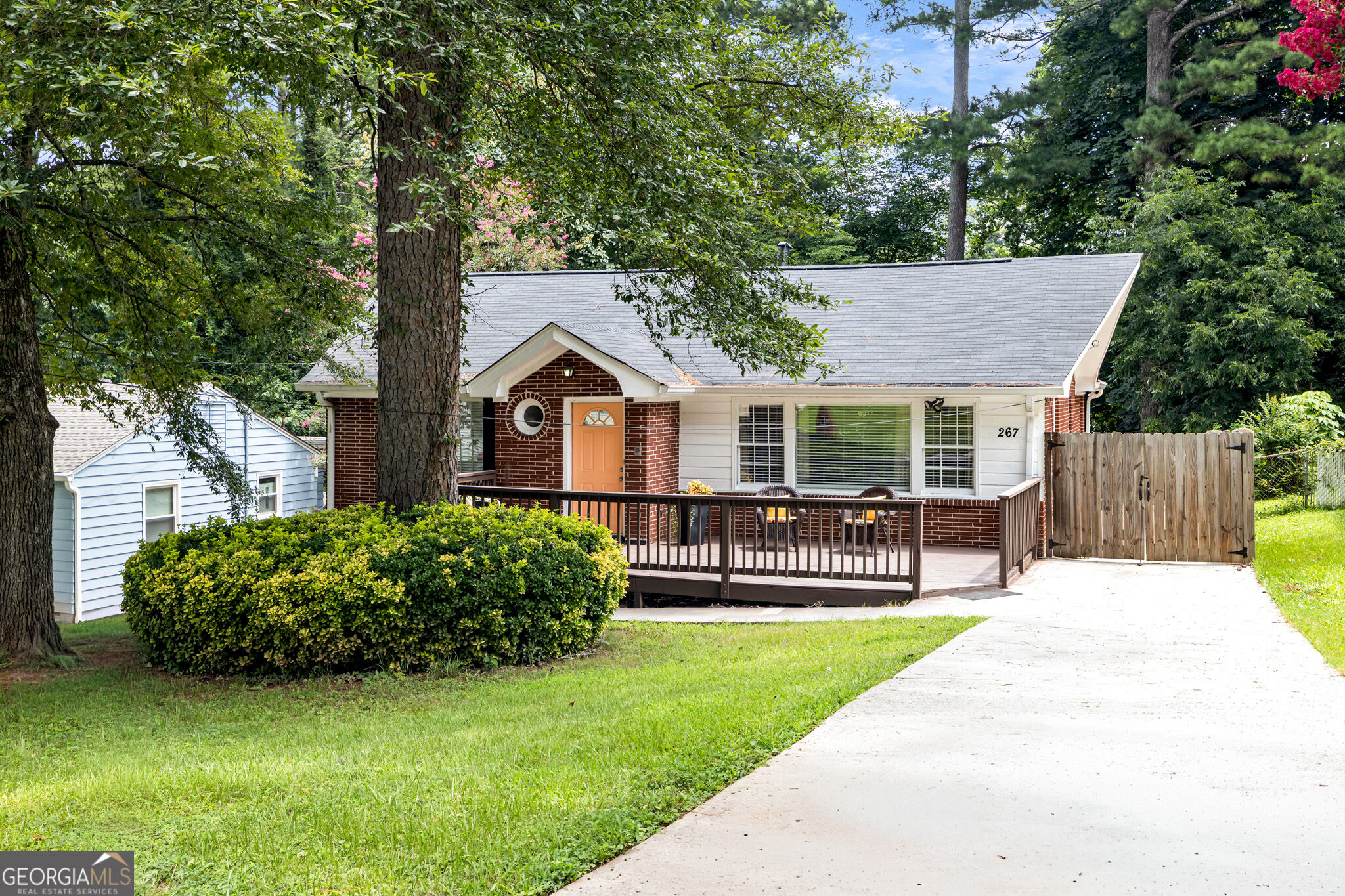 267 Richardson Road Nw Property Photo 1