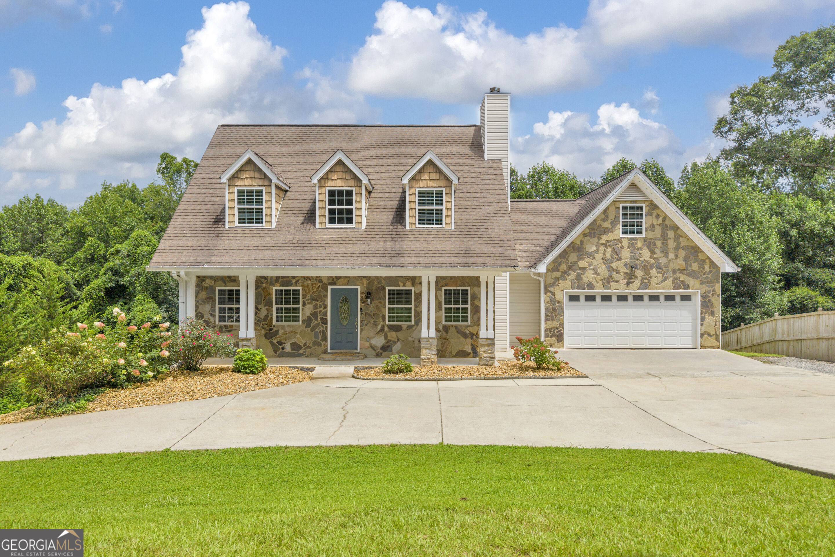 247 Mill Creek Drive Property Photo 1