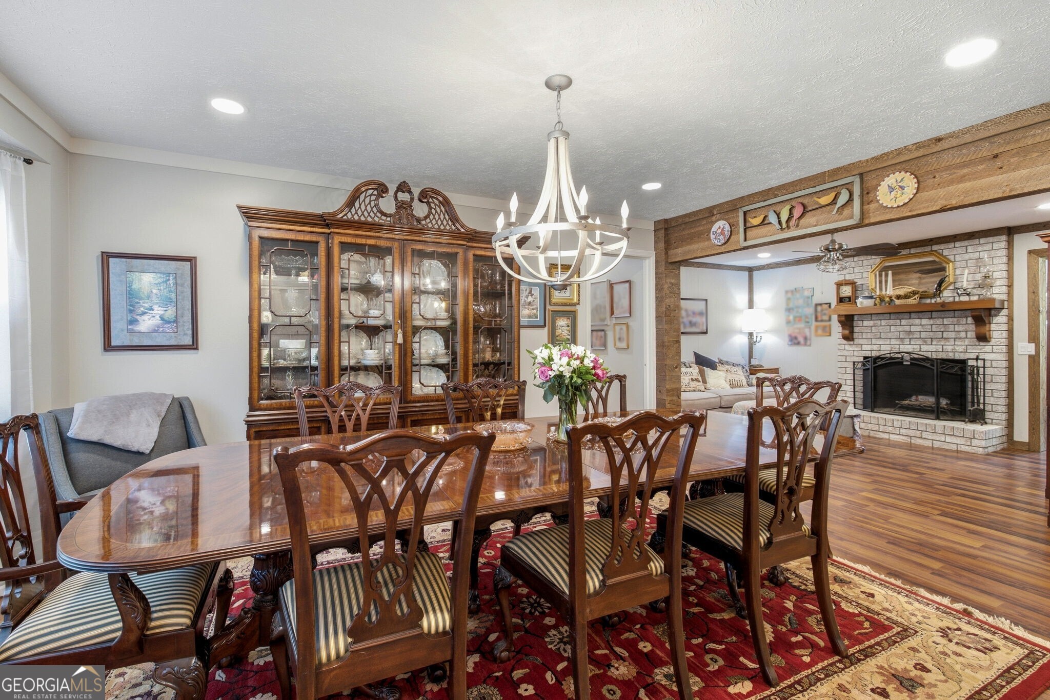 4510 Seminole Drive Property Photo 6