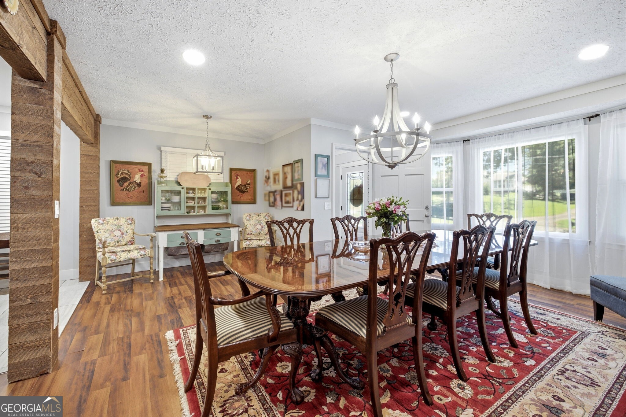 4510 Seminole Drive Property Photo 8
