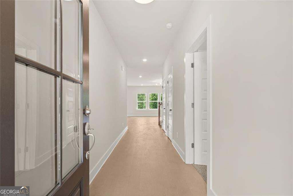 8315 Creekside Overlook Drive Property Photo 2