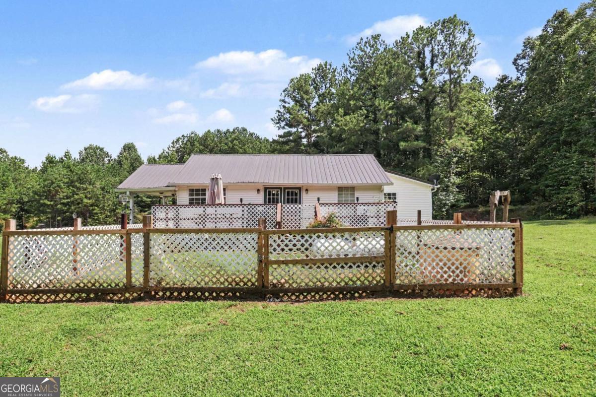 88 Old Waco Road Property Photo 20