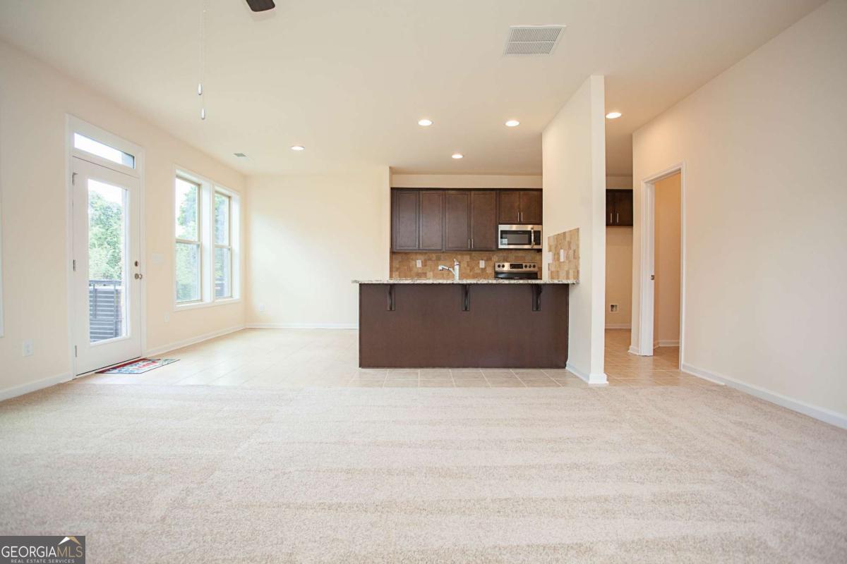 4505 Almanor Circle Property Photo 5