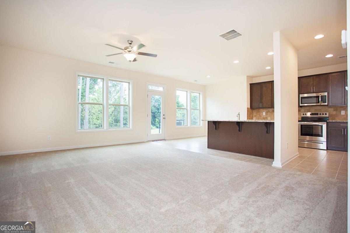 4505 Almanor Circle Property Photo 7