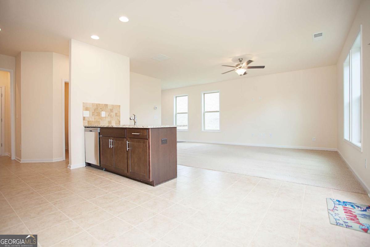 4505 Almanor Circle Property Photo 9