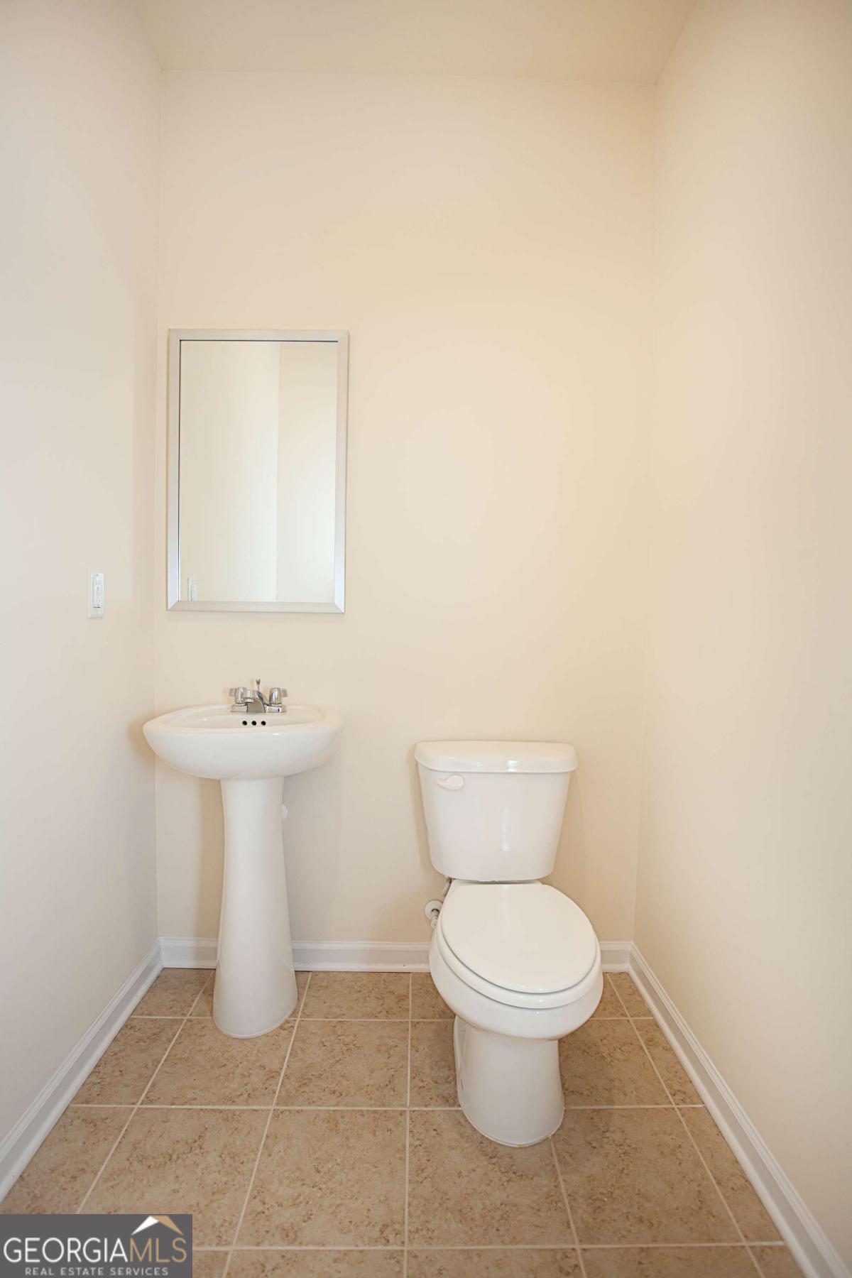 4505 Almanor Circle Property Photo 21