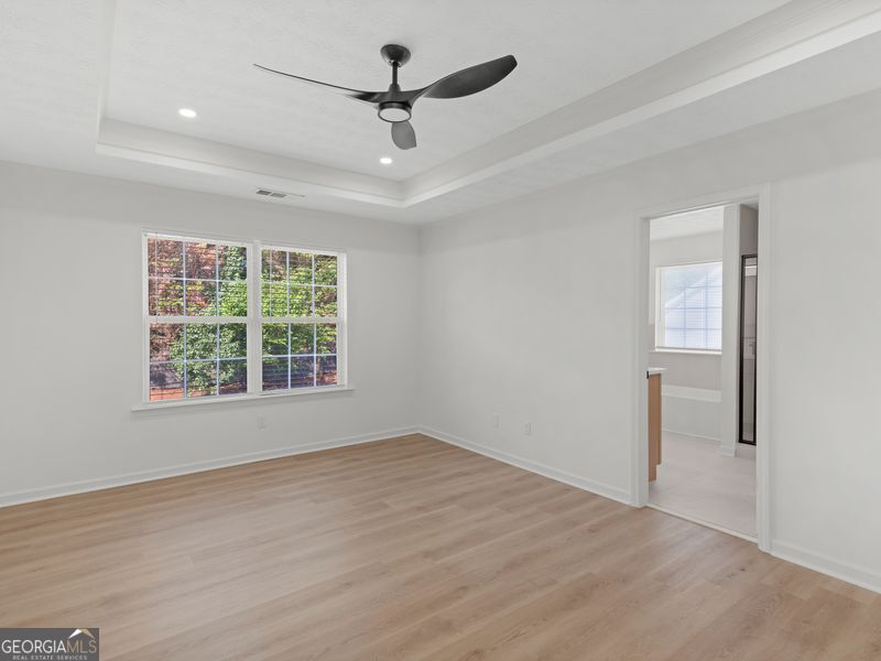 6060 Winston Trace Property Photo 17