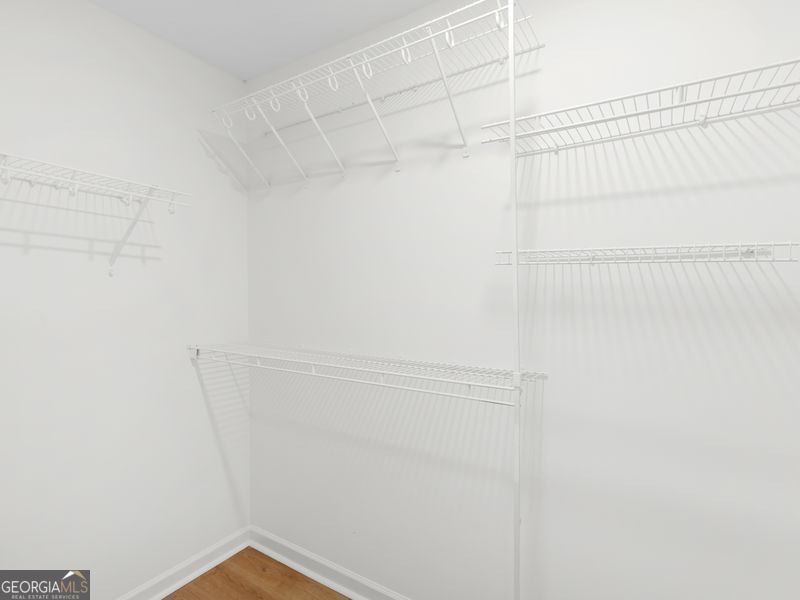 6060 Winston Trace Property Photo 21