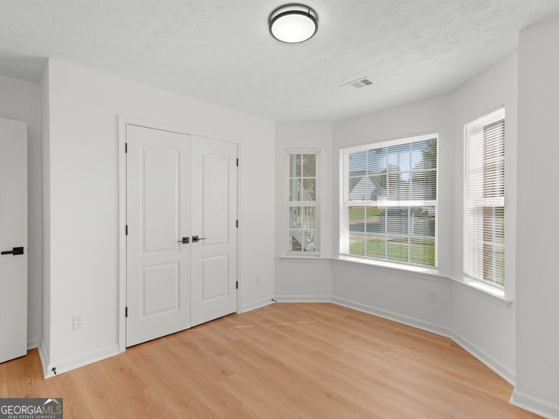 6060 Winston Trace Property Photo 32