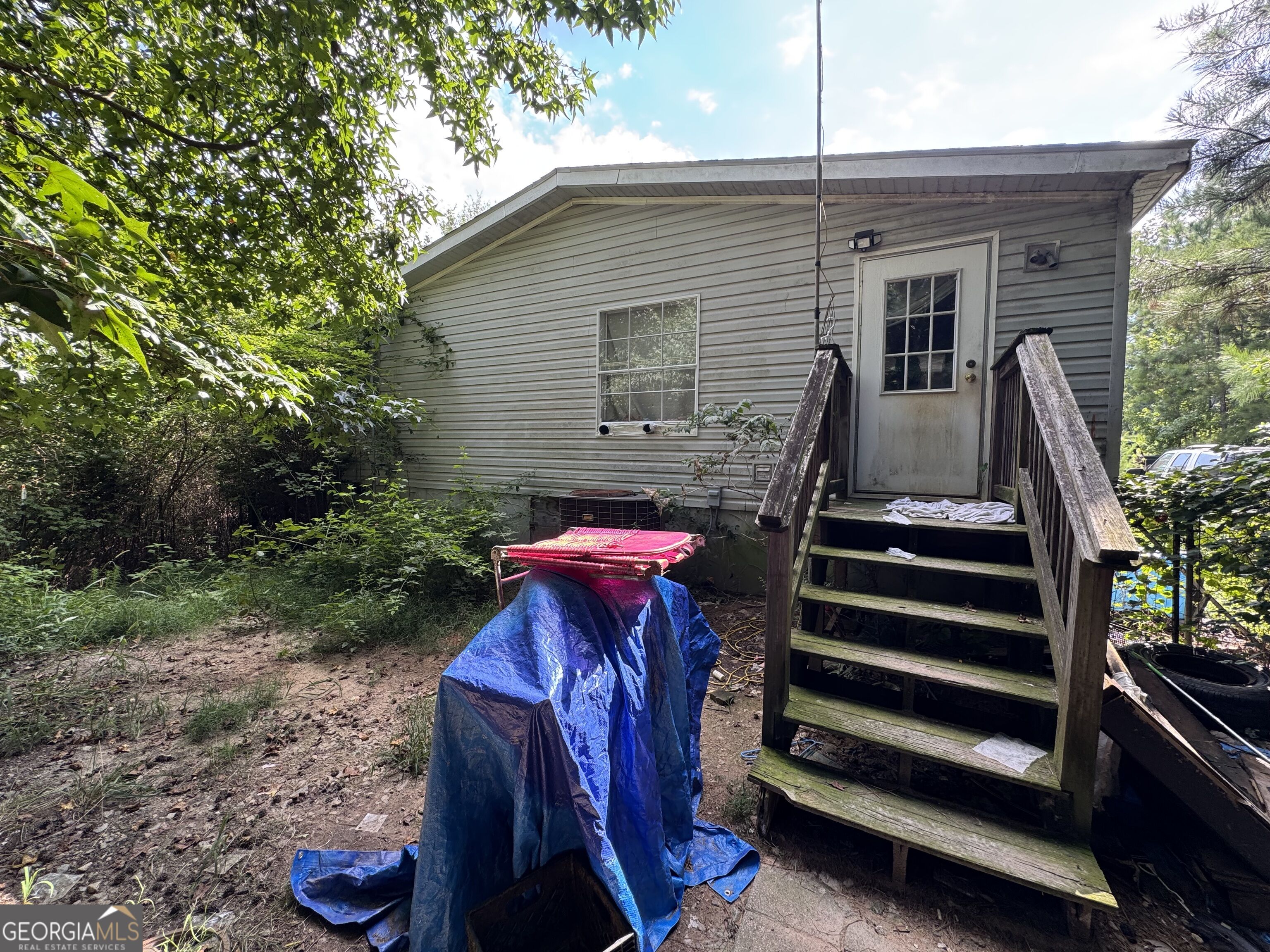 1675 Highway 101 S Property Photo 1