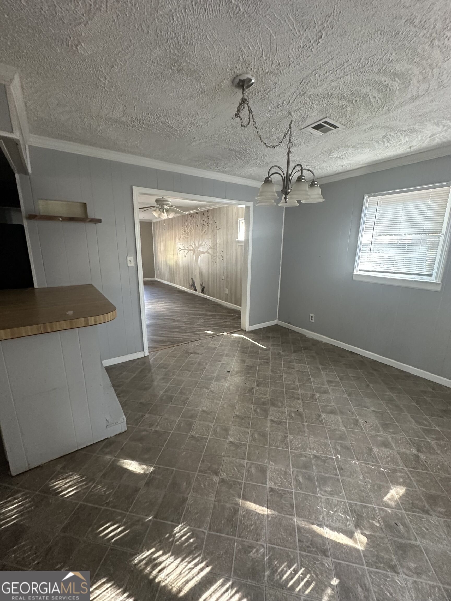 2638 Deeb Drive Property Photo 6
