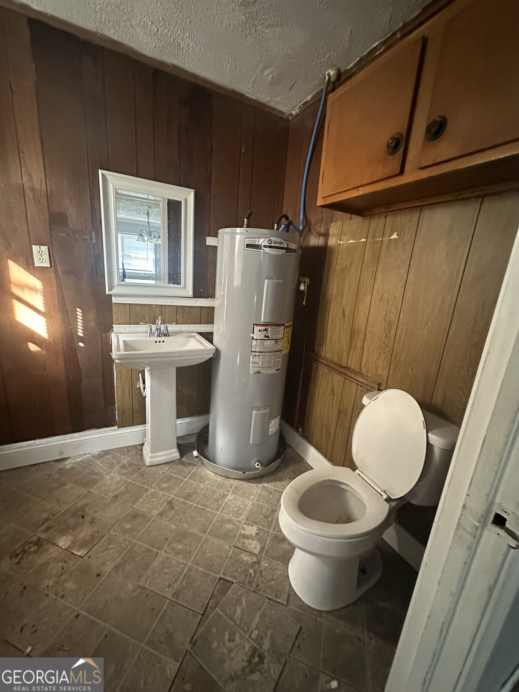 2638 Deeb Drive Property Photo 8