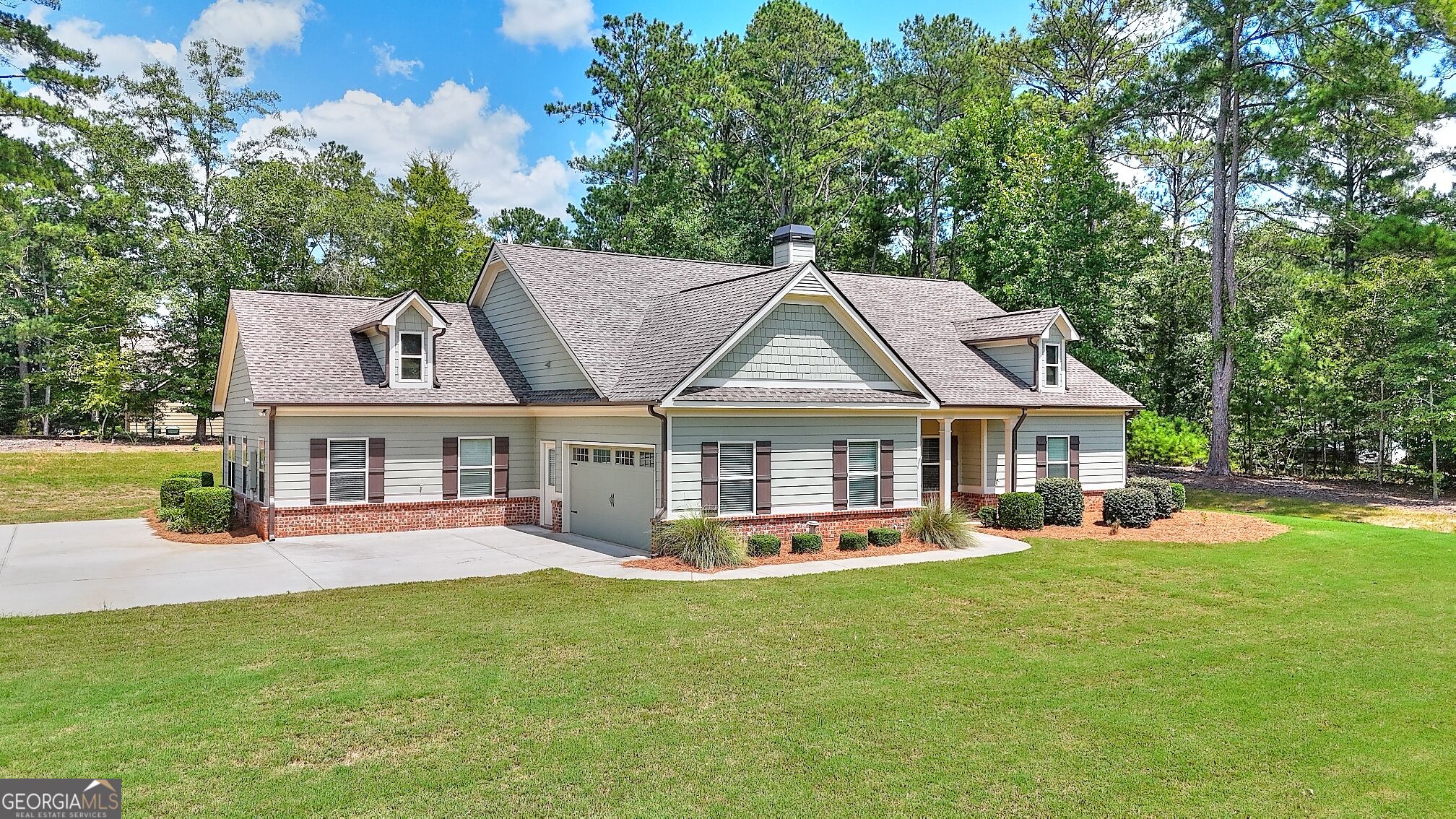1414 Maple Cove Lane