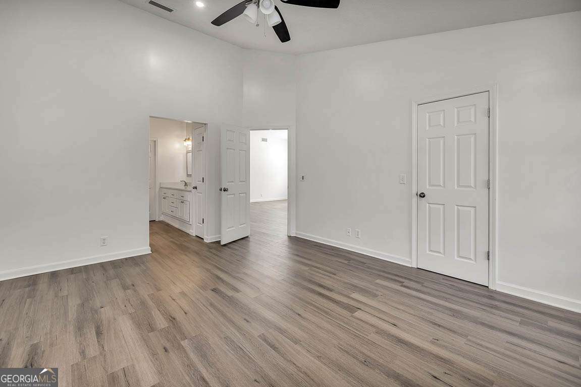 3 Bay Tree Court W Property Photo 9