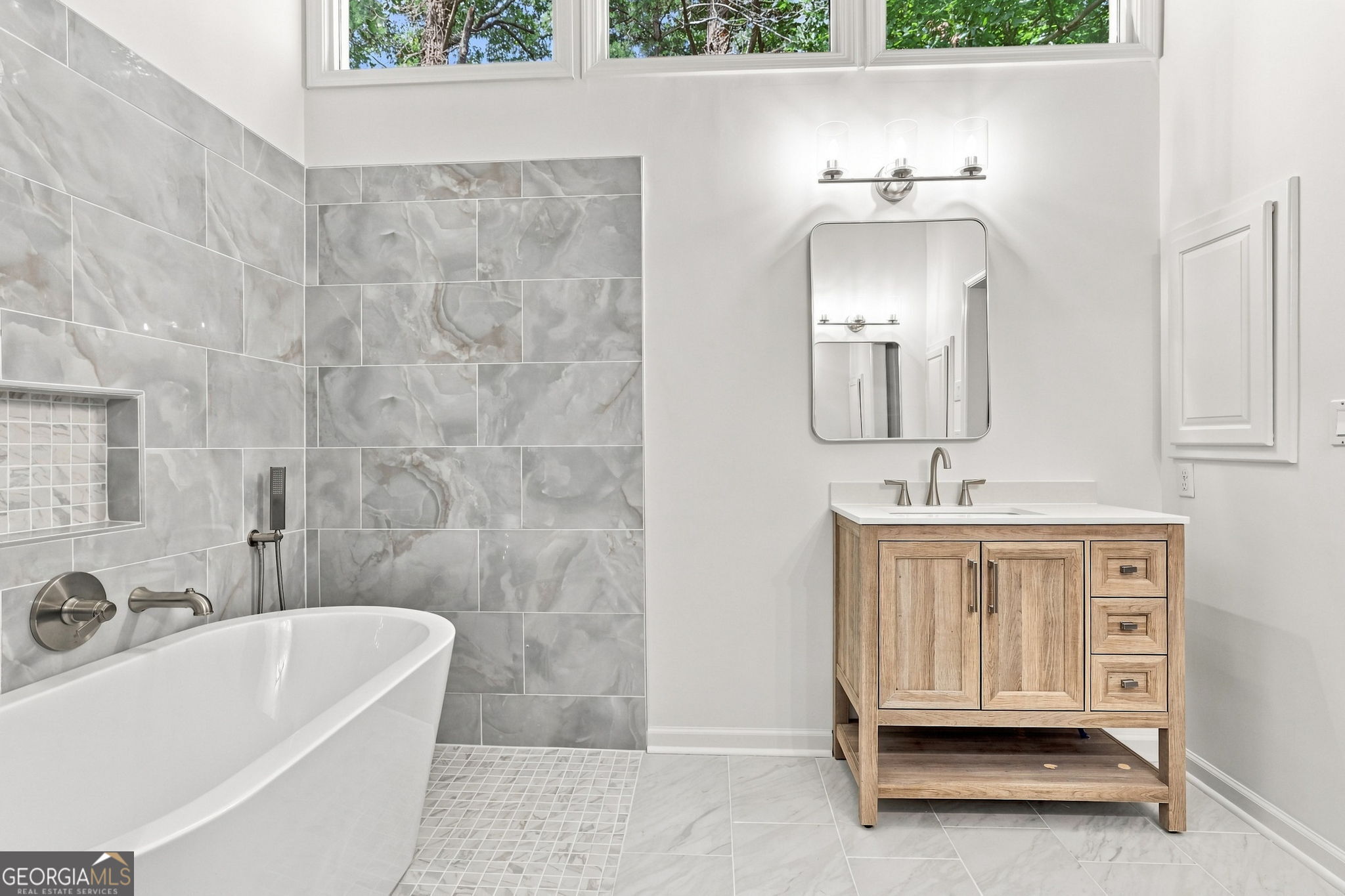 2588 Oakwood Way Se Property Photo 40