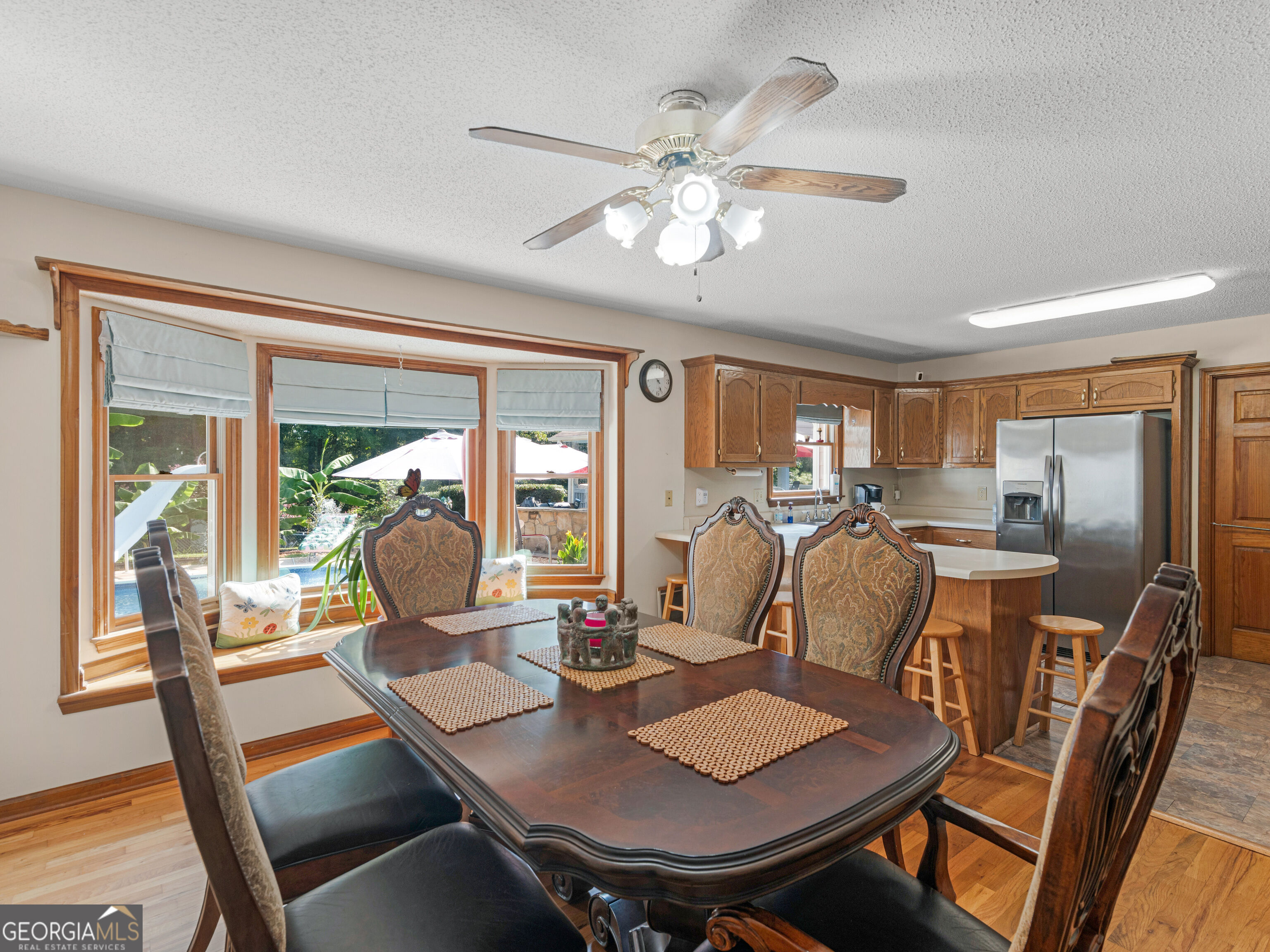 837 Sunset Drive Property Photo 5