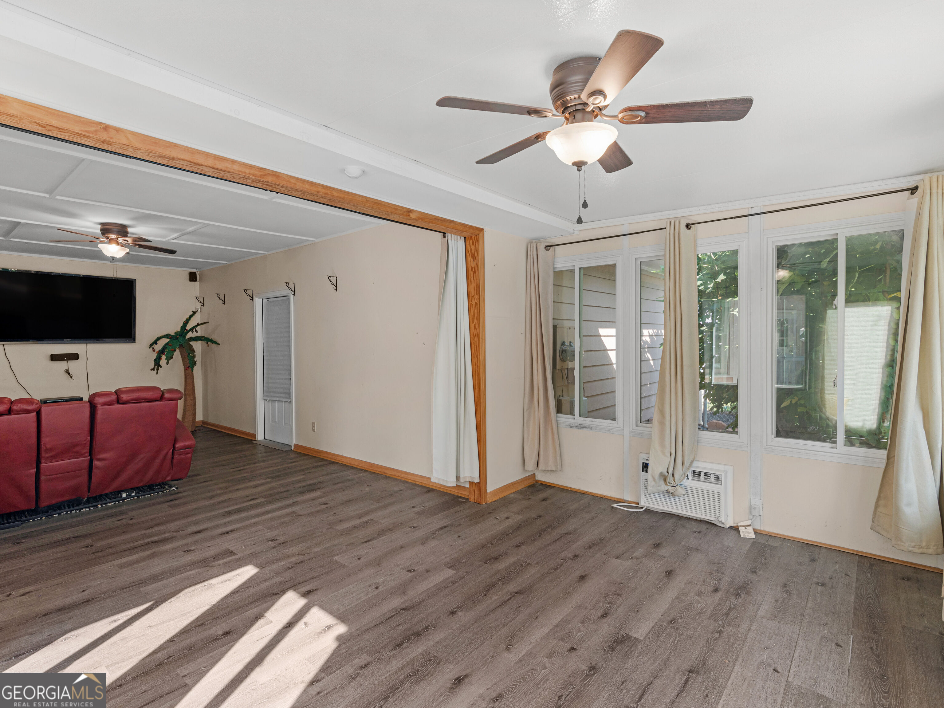 837 Sunset Drive Property Photo 11